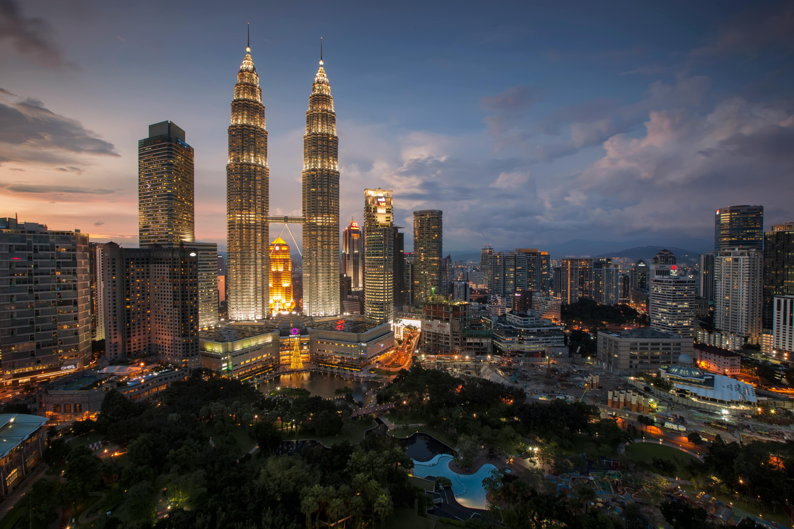 pexels-umaraffan499-22804 Malaysia: Truly Asia (3N/4D – Land Package)